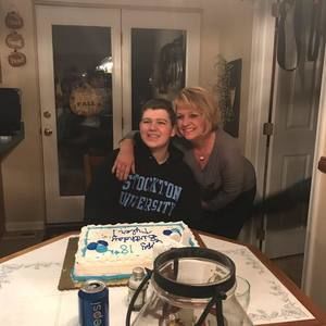 Meet your Posher, Lynn